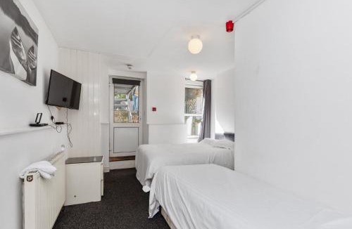 Woodberry Down House | Amhurst Hotel