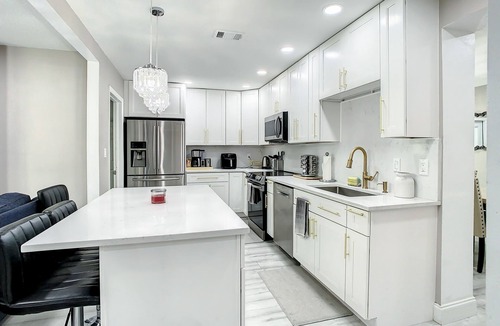 Bradenton House | AMI, IMG, Boating, Fishing, Snorkeling, HotTub, Bikes, Kayaks, Golf, Dogsitting
