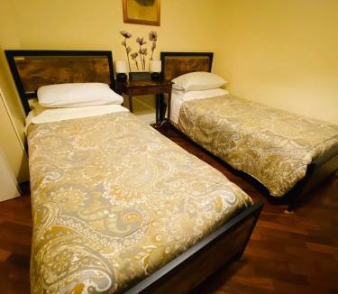 Cremona Bed & Breakfast | Amici Miei Rooms