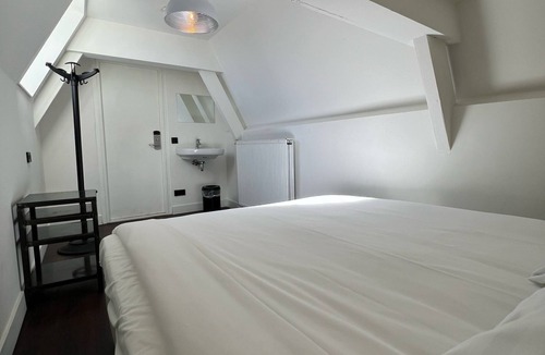 Dapperbuurt Hostel | Amigo Hostel