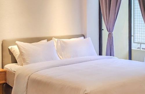 Nonthaburi Hotel | Amina Residence