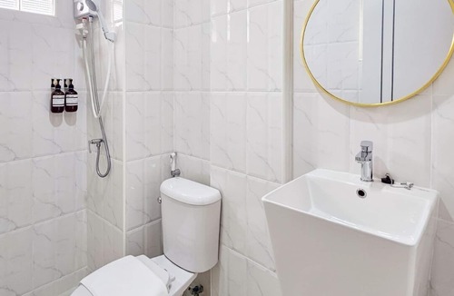 Nonthaburi Hotel | Amina Residence