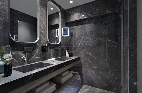 Adelianos Kampos Hotel | AMIRA LUXURY RESORT & SPA