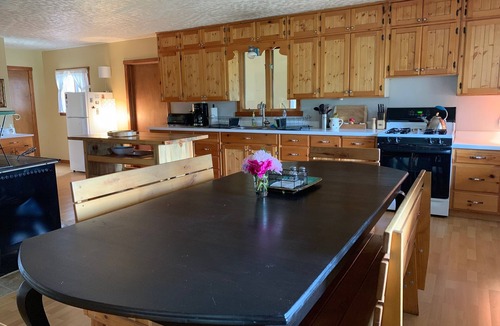 Rexford House | Amish Built Home in West Kootenai, MT - Near Lake Koocanusa, Rexford & Eureka