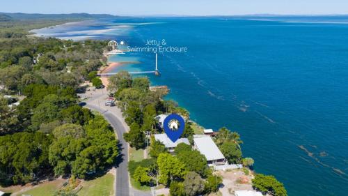 Amity Point House | Amity Treetops - Prime Location - Sleeps 7