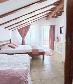 Bran Ski Chalet | Ammon Mountain Villas