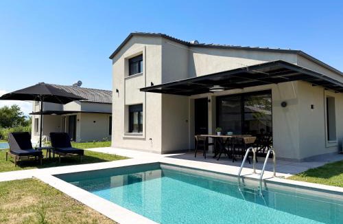 Olymbiaki Akti Villa | Ammos Luxury Pool Villas