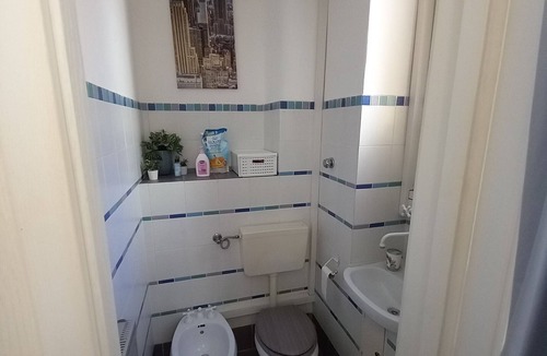 Roiano-Gretta-Barcola-Cologna-Scorcola Apartment | Among the charming historic buildings, the public garden, quiet apartment