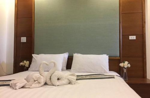 Phrae Hotel | Amonruk Hotel 2