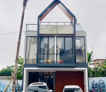 Oro Oro Ombo Villa | Amoora Villa Batu
