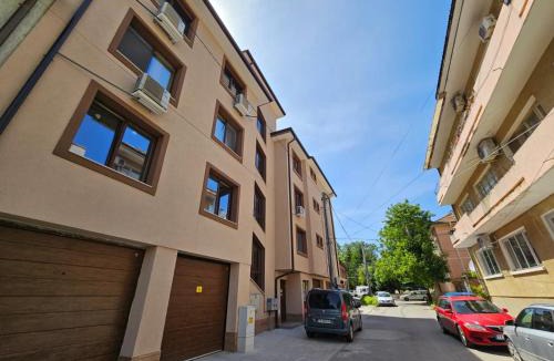 Dobrich Apartment | AMORA Apartment