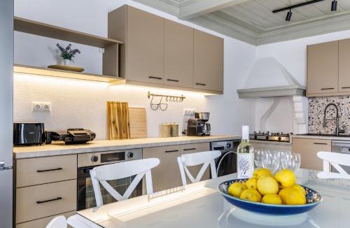 Glossa House | Amorama Suites - Authentic Village Stay in Glossa