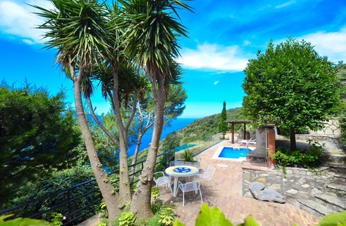 Termini Villa | AMORE RENTALS - Villa Bacco with Private Swimming Pool, Sea View, Parking, Romantic
