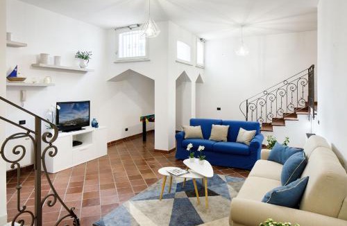 Sant'Agnello Villa | AMORE RENTALS - Villa Lia