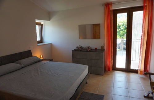 Longano Apartment | Ampio Appartamento Moderno