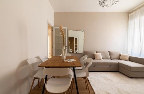 Suburbio XI della Vittoria Apartment | [Ampio appartamento vicino al Vaticano]