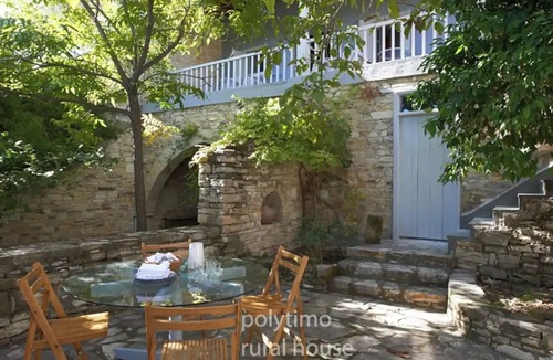 Pano Lefkara House | AMPLE PLACES, Polytimo House and Monadiko House at Pano Lefkara Village