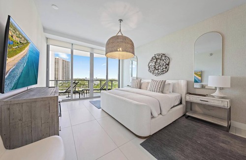Singer Island Condo | Amrit Resort - Bask in Rare Oceanfront Luxury with Stunning Views