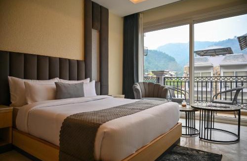 Jogiyana Resort | Amritara Chakra River Resort - Closest Luxury Resort to Neelkanth Temple