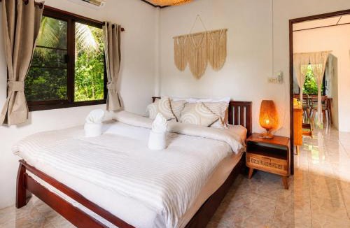 Wok Tum House | Amsterdam House - Hin Kong - Double King Bed - 4K SmartTV