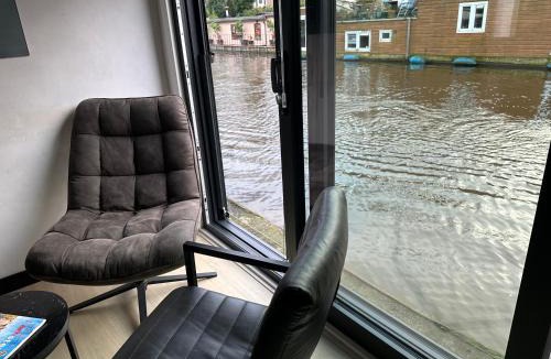 De Weteringschans House | Amsterdam-Houseboat-Amstel