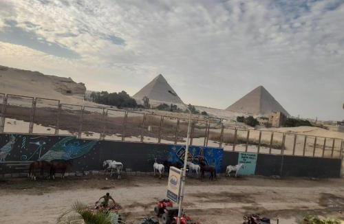 Kafrat al Jabal Hotel | AMUN Pyramids Inn