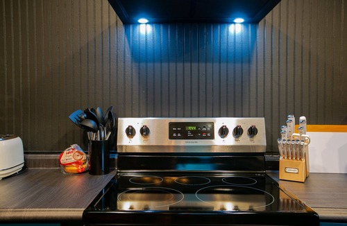 North College Hill House | An Alluring Escape