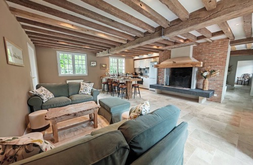 Nouan-le-Fuzelier House | An authentic, modern farmhouse in the heart of Sologne