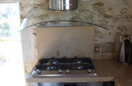 Caniac-du-Causse Cottage | An authentic white stone barn renovated for 4, with fireplace