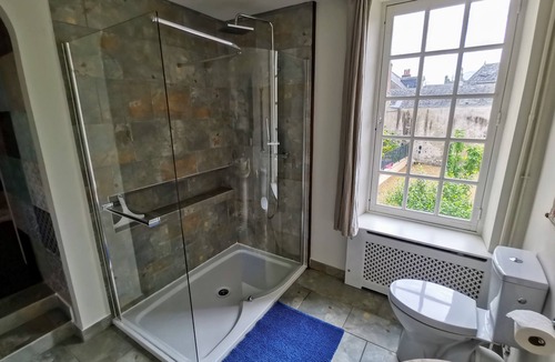 Le Lude Bed & Breakfast | An elegant, comfortable guest house in the Pays de la Loire region, France