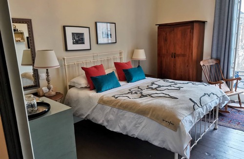 Le Lude Bed & Breakfast | An elegant, comfortable guest house in the Pays de la Loire region, France