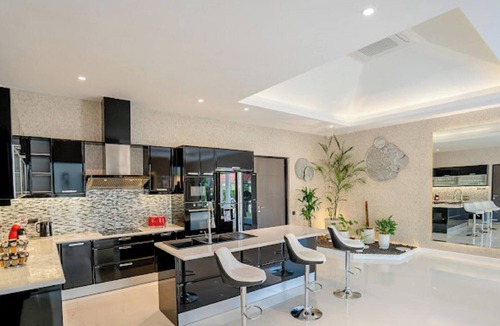 Hua Hin Villa | An Exceptional Luxury Villa Offering amazing lake view and refined living