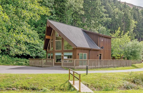Llangollen Ski Chalet | An extremely spacious two storey luxury lodge.