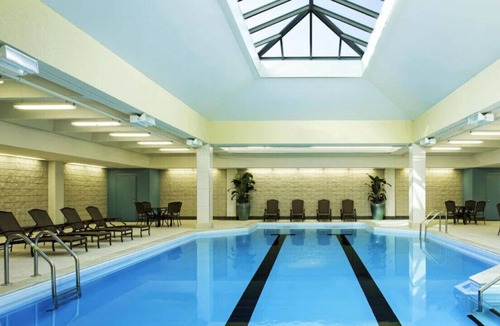 Birmingham House | An Inviting Room for a Comfortable Stay