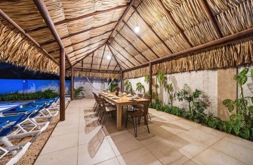 Palm Beach House | An Oasis in Paradise