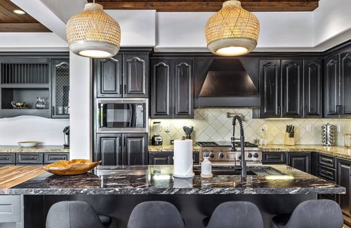 Historic Tennis Club Condo | An upscale vacation villa nestled in the heart of Downtown Palm Springs
