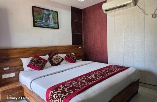 Surajpur Hotel | ANAND RIHANDAM