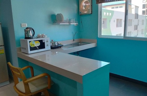 Don Hua Lo Hotel | Ananya Residence Service Apartment