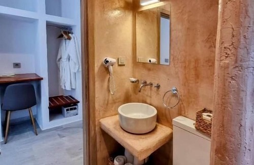 Lerna Hotel | Anavalos