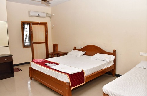Thirukadaiyur Hotel | Anbu Paradise