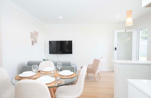 Redcliffe Apartment | Anchor at Redcliffe - Retreat on the Peninsula