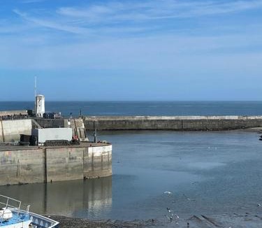 Seahouses Apartment | Anchor Point