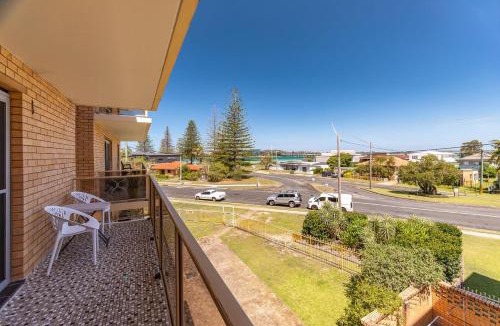 Tuncurry Apartment | Anchorage 10