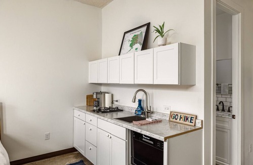 Downtown Anchorage Apartment | Anchorage City Studio Retreat