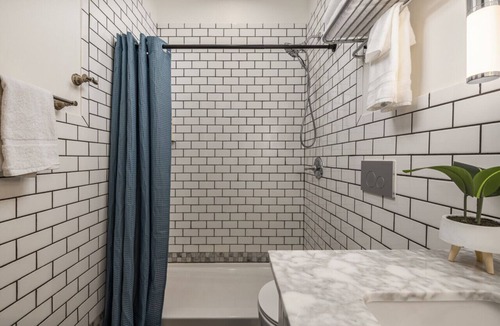 Downtown Anchorage Apartment | Anchorage City Studio Retreat