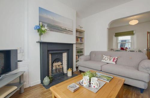 Watchet House | Anchorage
