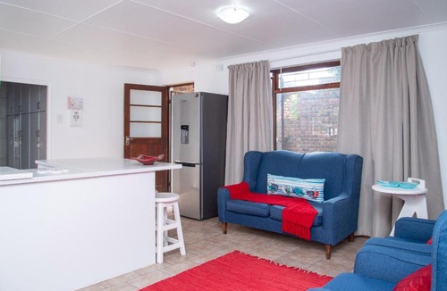 Linkside Apartment | Anchorest Accommodation MosselBay