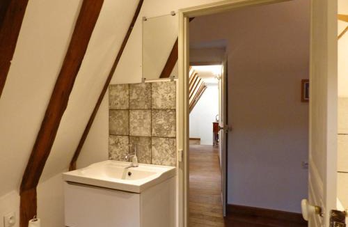 Herisson House | Ancien Collège restauré: Charme médiéval, linge fourni - FR-1-489-335