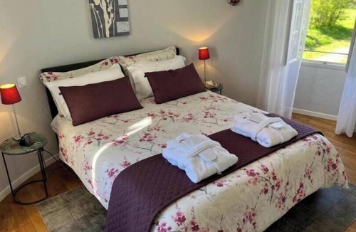 Lamothe-Landerron Bed & Breakfast | Ancien Haras de la Tour - One-Bedroom Suite