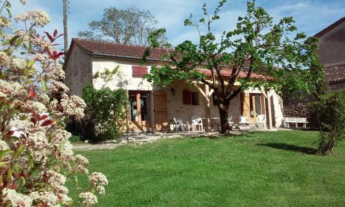 Sauzet House | Ancienne forge restaurée et piscine